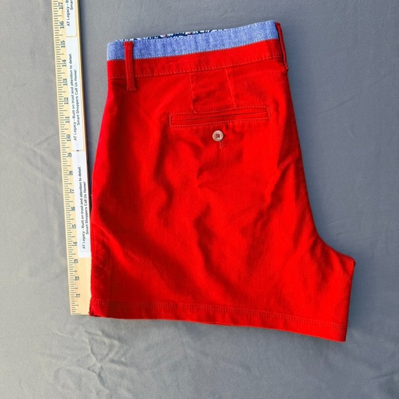 U.S. Polo Assn. Womens Red Chino Shorts Floral Trim Size 10/12 Casual 36W - Picture 11 of 16